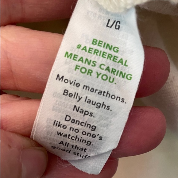 Aerie High Waist Womens L Soft Cream Shorts Wide Waistband Pockets Lightweight - Picture 3 of 8